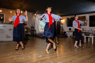 новогодняя вечеринка школы танца Амира - декабрь 2020